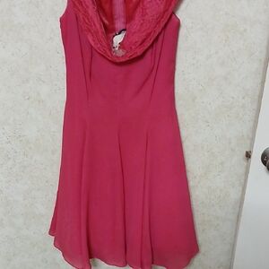 Elegant Pink Sleeveless Dress